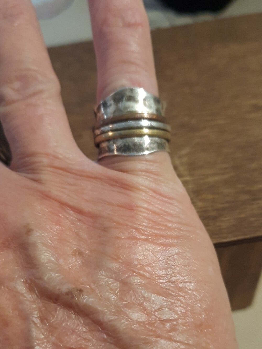 925 Tricolor Metal Spinner Ring - Picture 4 of 4